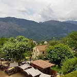 לינה וארוחת בוקר Chez Dume Santa-Lucia-di-Tallano