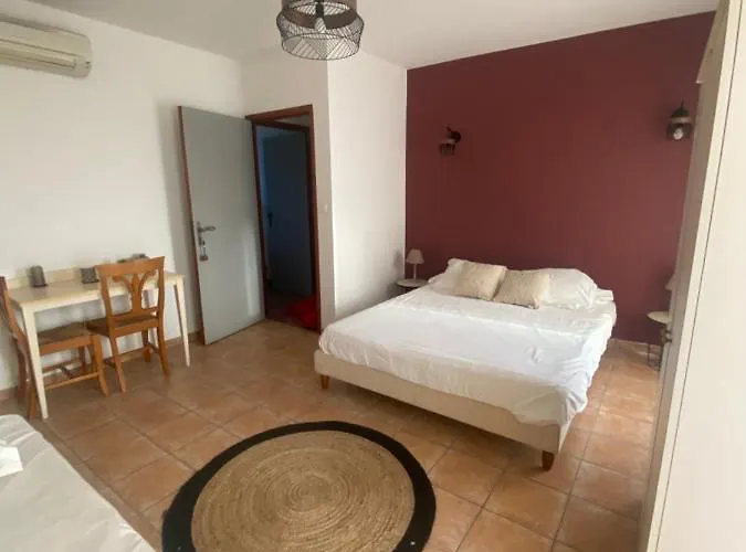 Chez Dume Bed and breakfast 3*