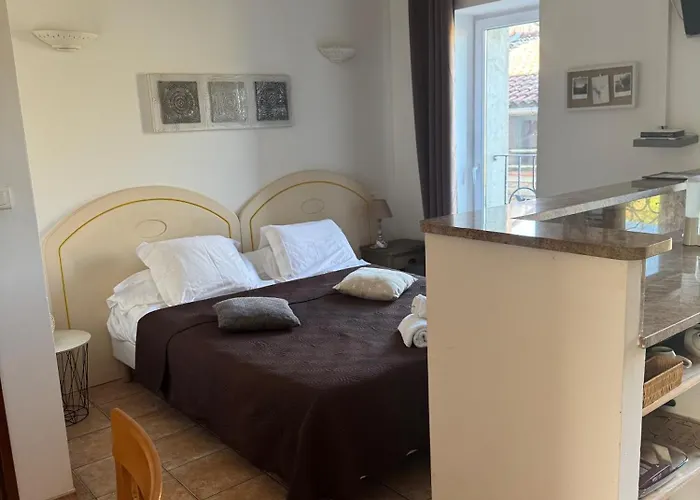 Chez Dume 3* Santa-Lucia-di-Tallano